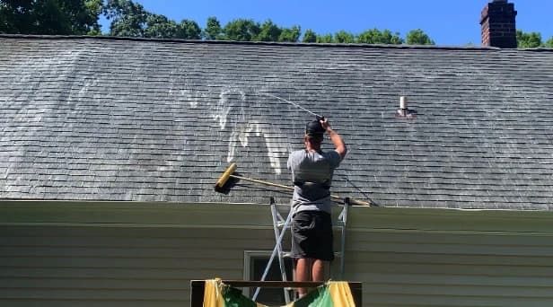 Before and after results of roof washing by Medina Power Washing in Medina